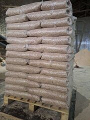 Паливні пелети 1 тонна фасовка 15кг